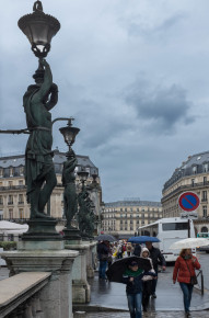 Statues at the eastern wall of the Palais Garnier opera house, P