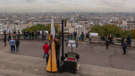 Overlook paris from Sacré-Cœur's upper platform, Paris